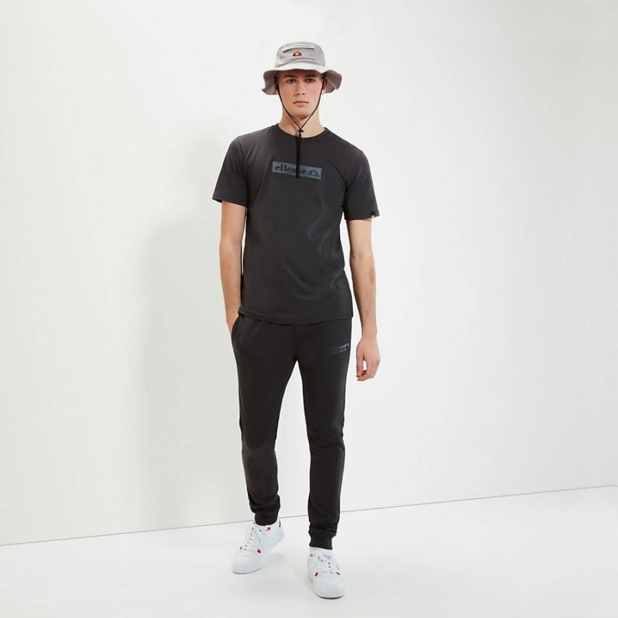 Men Ellesse T-Shirts | Men'S Carpinone Tee Black